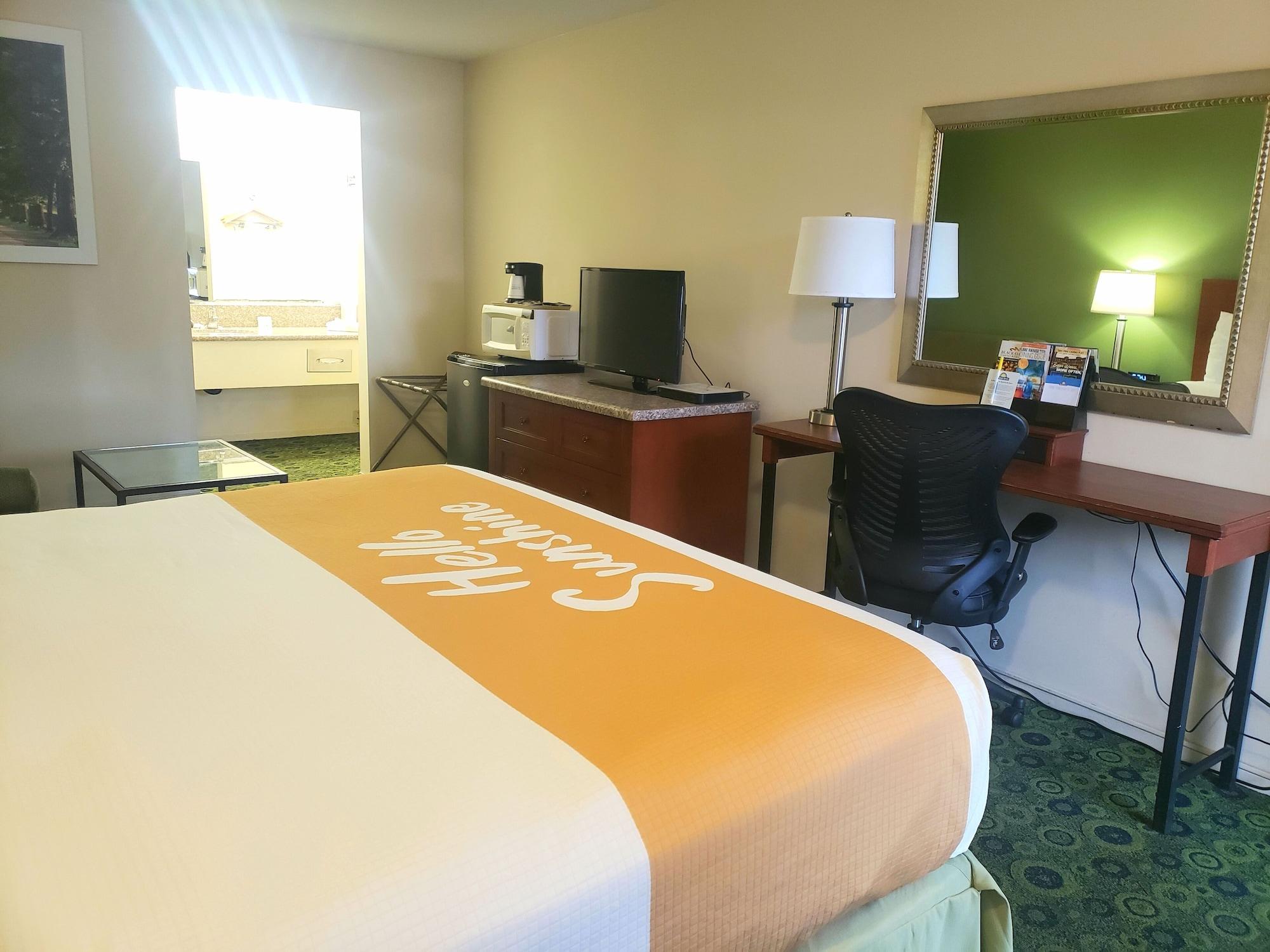 Days Inn By Wyndham Westley Luaran gambar