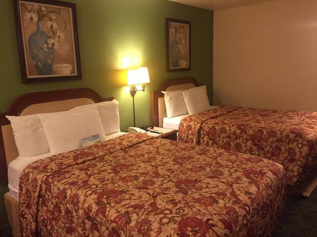 Days Inn By Wyndham Westley Luaran gambar